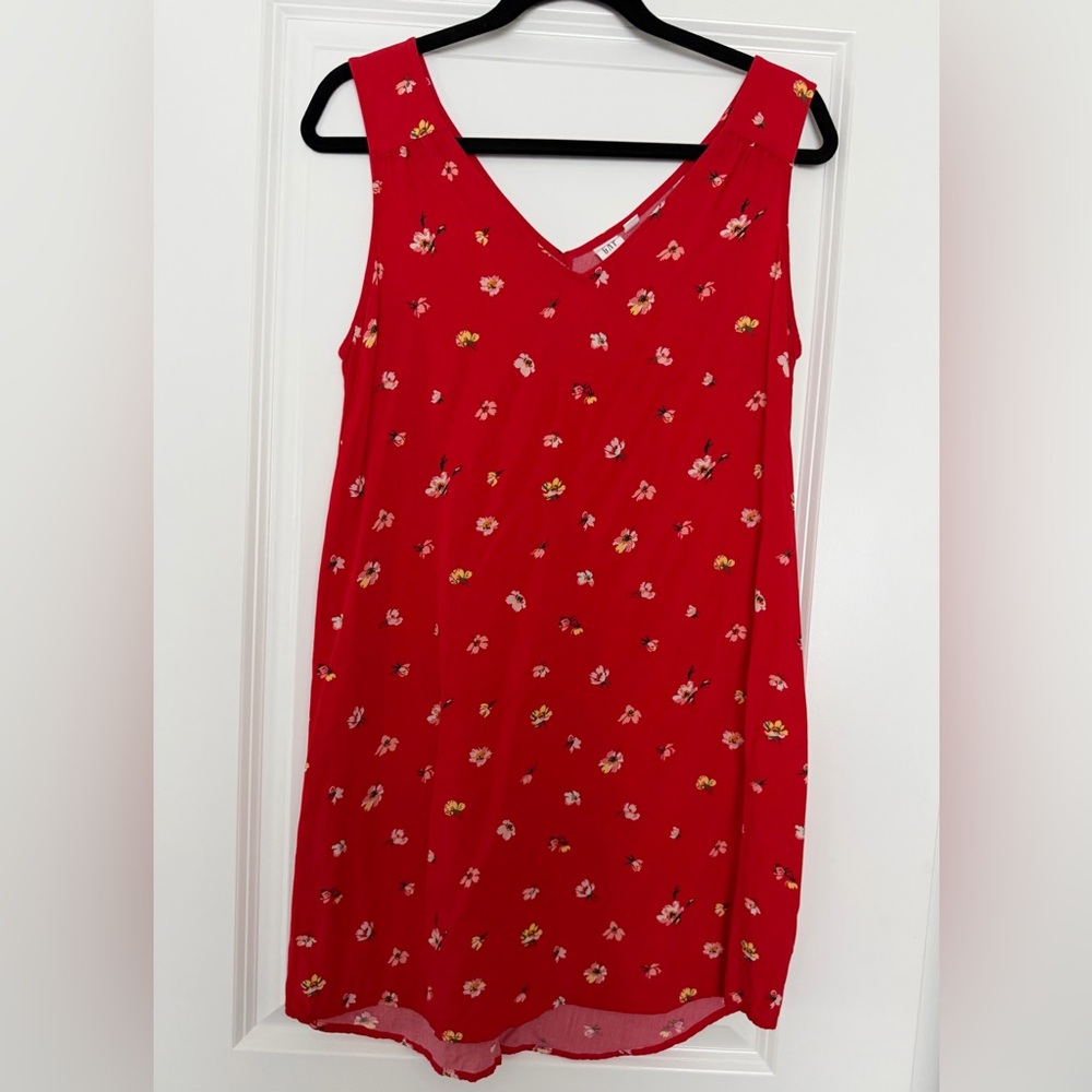 GAP Red Floral V-Neck Sleeveless Dress Size Medium